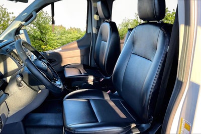 2024 Ford Transit Passenger Wagon XL