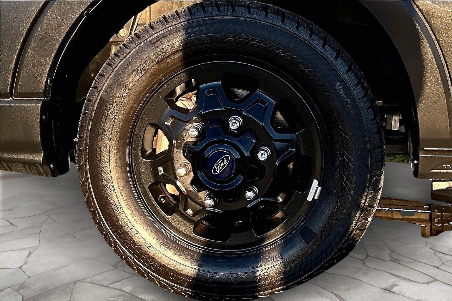 2024 Ford Transit Passenger Wagon XL