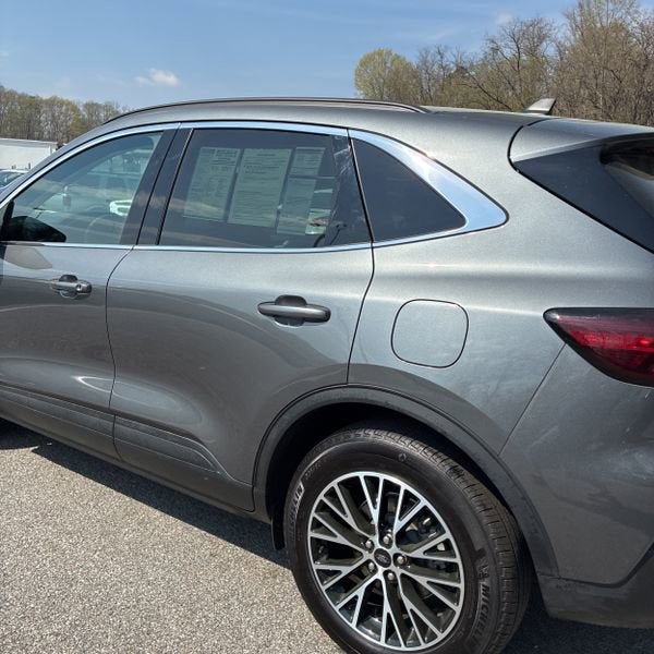 2025 Ford Escape PHEV