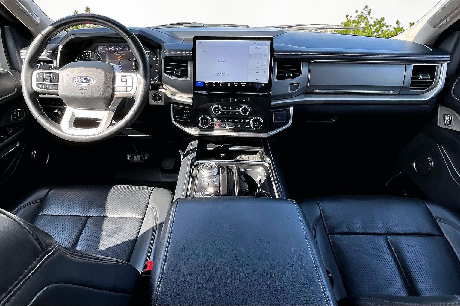 2022 Ford Expedition Max XLT