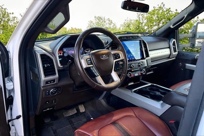 2022 Ford Super Duty F-350 DRW King Ranch