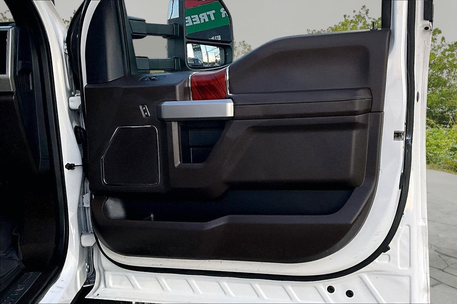 2022 Ford Super Duty F-350 DRW King Ranch