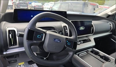 2025 Ford Expedition Active