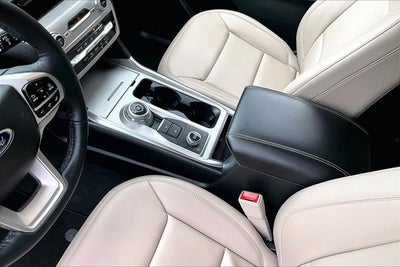 2023 Ford Explorer XLT LUXURY SUV