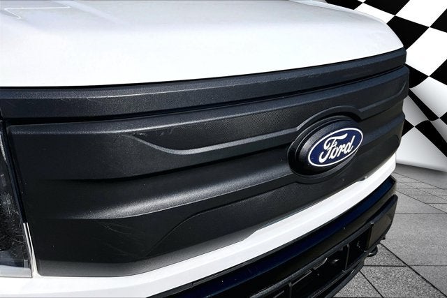 2024 Ford F-150 Lightning Pro