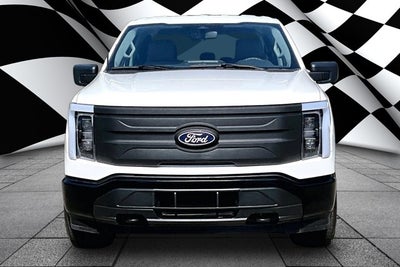 2024 Ford F-150 Lightning Pro