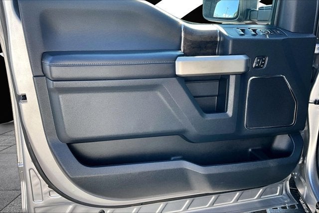 2022 Ford Super Duty F-250 SRW LARIAT