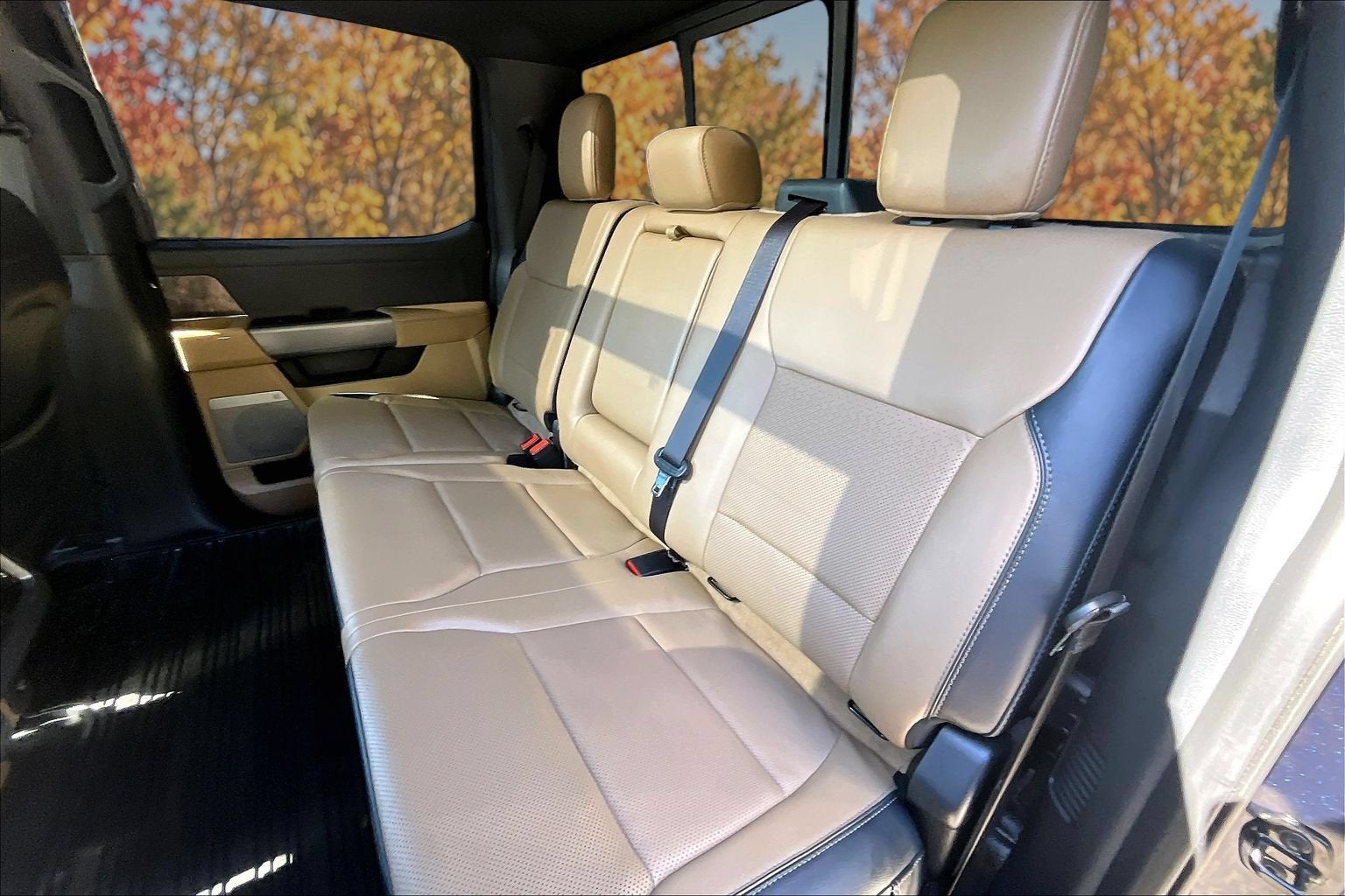 2023 Ford Super Duty F-250 SRW LARIAT TREMOR