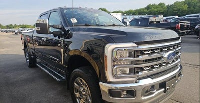 2024 Ford Super Duty F-350 SRW LARIAT FX4