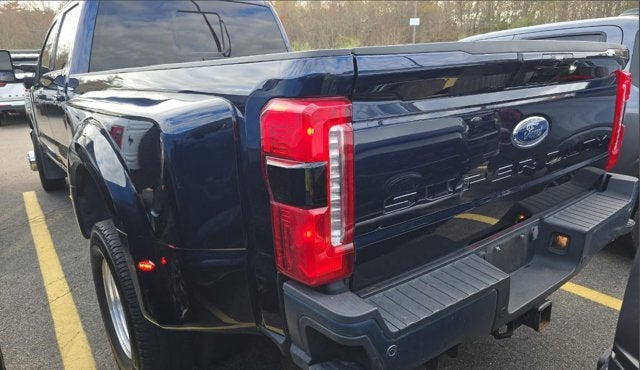 2023 Ford Super Duty F-350 DRW LARIAT ULTIMATE