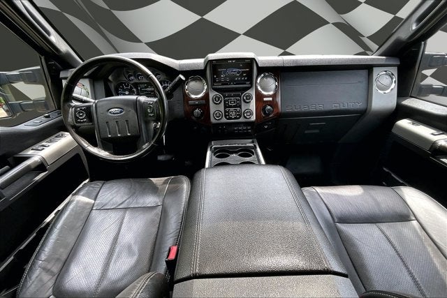 2016 Ford Super Duty F-350 DRW Lariat