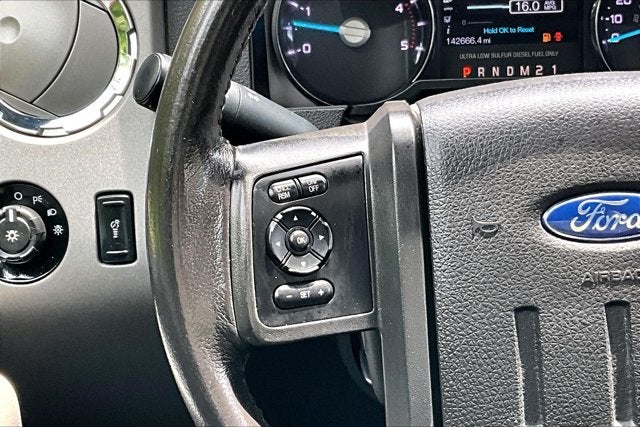 2016 Ford Super Duty F-350 DRW Lariat