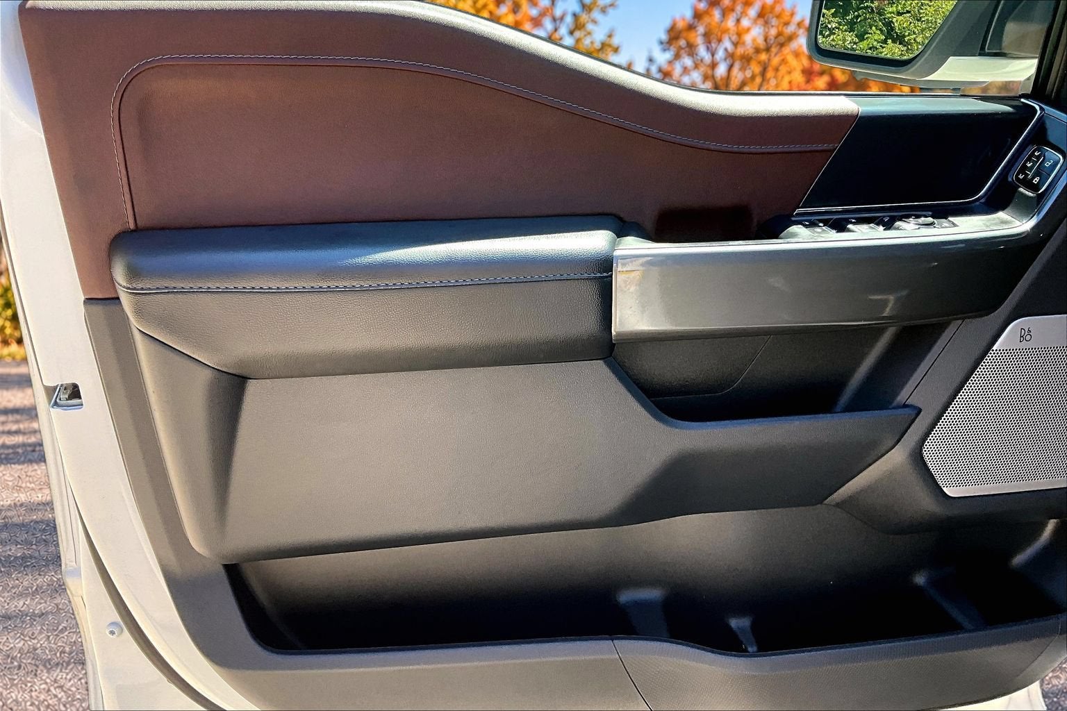 2023 Ford F-150 LARIAT SPORT