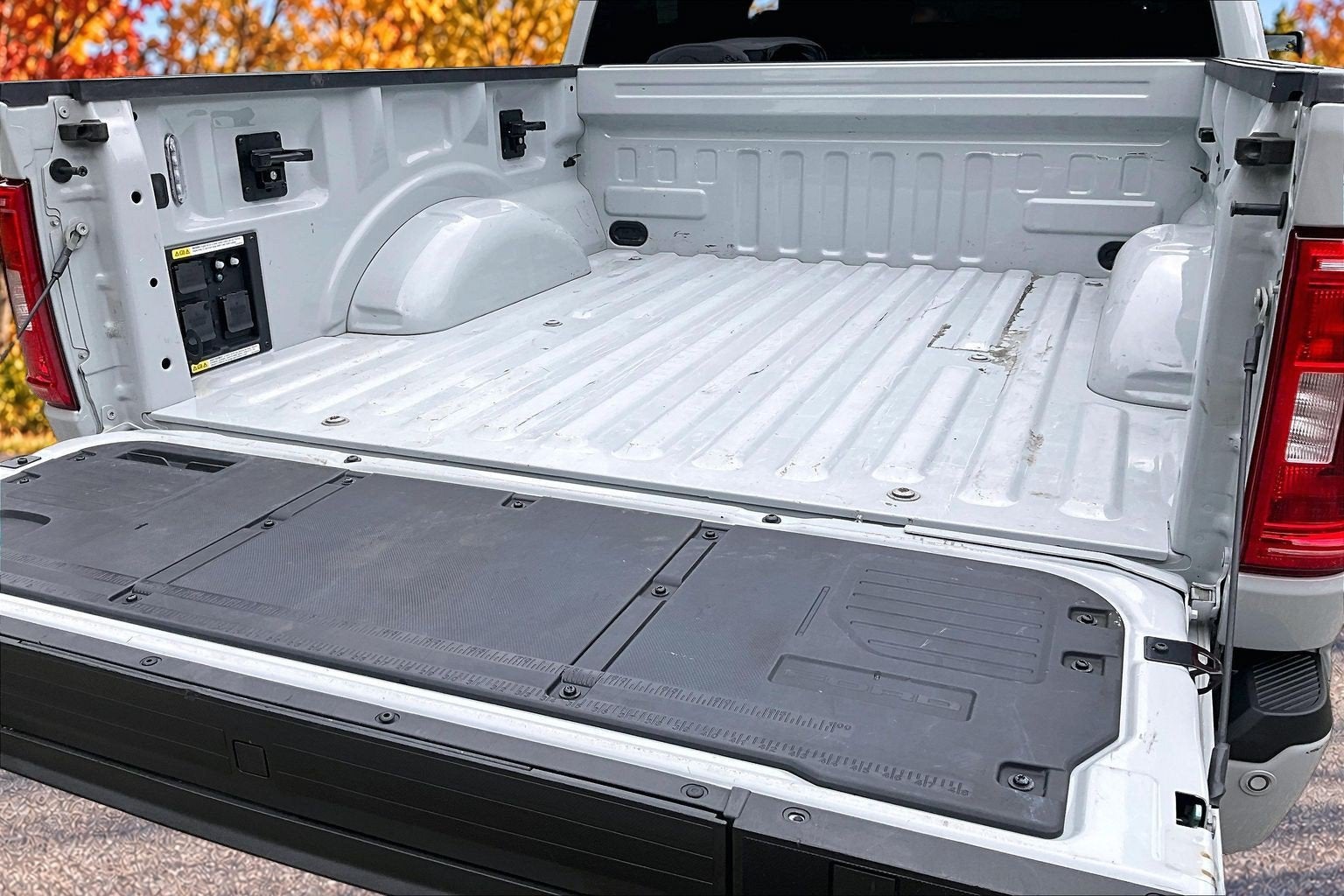 2023 Ford F-150 XLT BLACK PANO ROOF