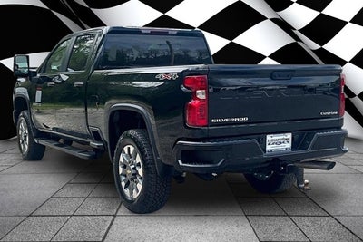 2024 Chevrolet Silverado 2500HD Custom