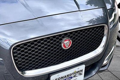 2017 Jaguar XF 35t Premium