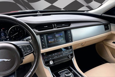 2017 Jaguar XF 35t Premium