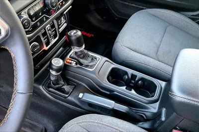 2024 Jeep Wrangler 4-Door Sahara 4x4