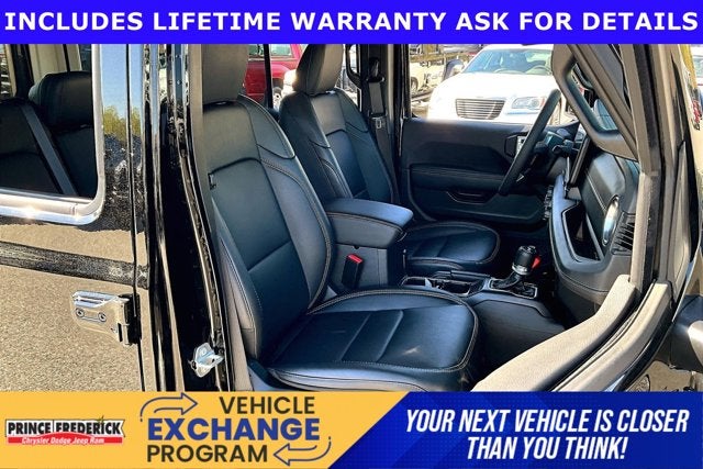 2025 Jeep Wrangler 4-Door Sahara 4x4