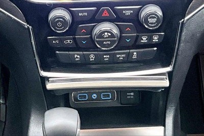 2019 Jeep Grand Cherokee Overland 4x4