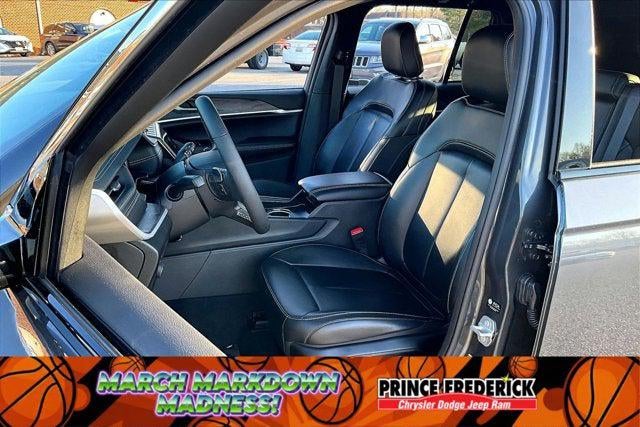 2025 Jeep Grand Cherokee Limited 4x4