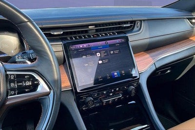 2025 Jeep Grand Cherokee Summit 4x4