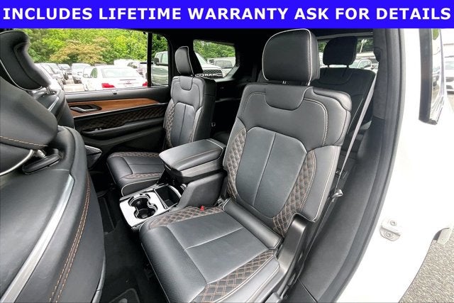 2025 Jeep Grand Cherokee L Summit Reserve 4x4