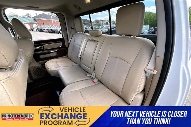 2018 RAM 1500 Laramie Crew Cab 4x4 5'7' Box