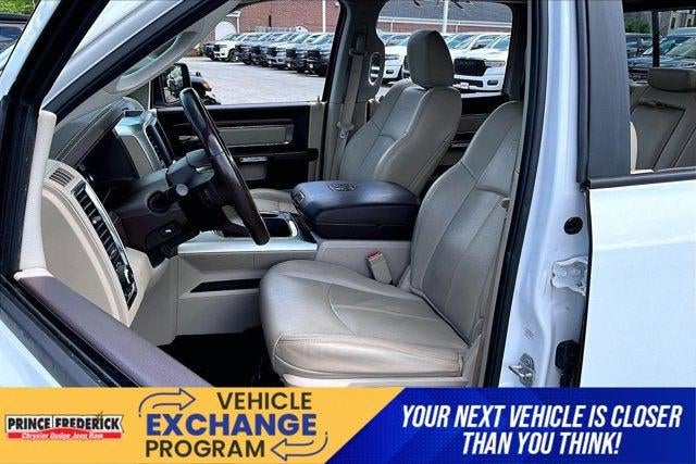 2018 RAM 1500 Laramie Crew Cab 4x4 5'7' Box