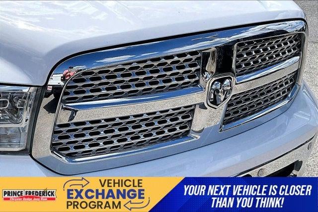 2018 RAM 1500 Laramie Crew Cab 4x4 5'7' Box