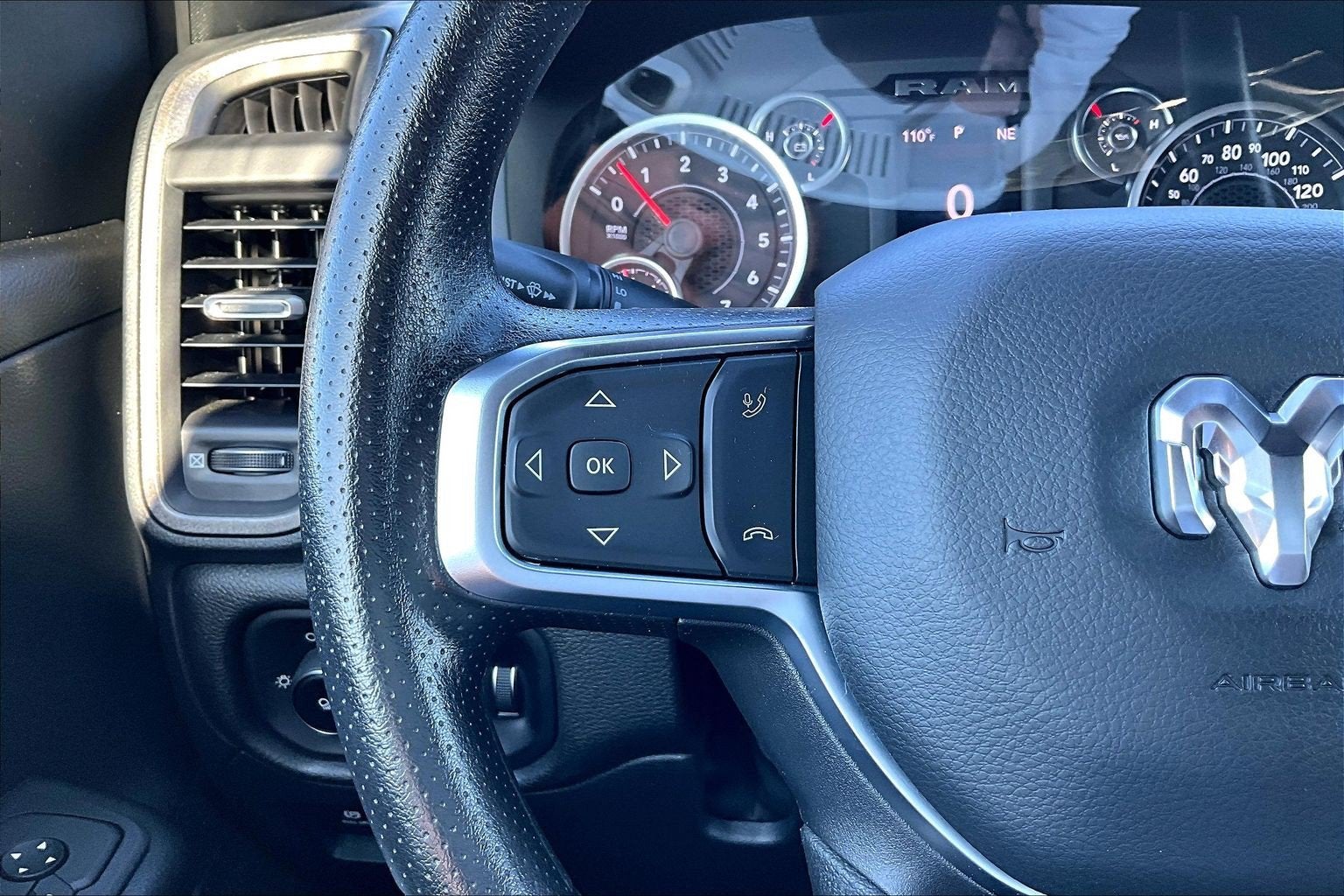 2025 RAM 1500 Tradesman Crew Cab 4x4 5'7' Box