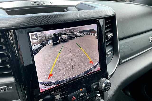 2025 RAM 1500 Big Horn Crew Cab 4x4 6'4' Box