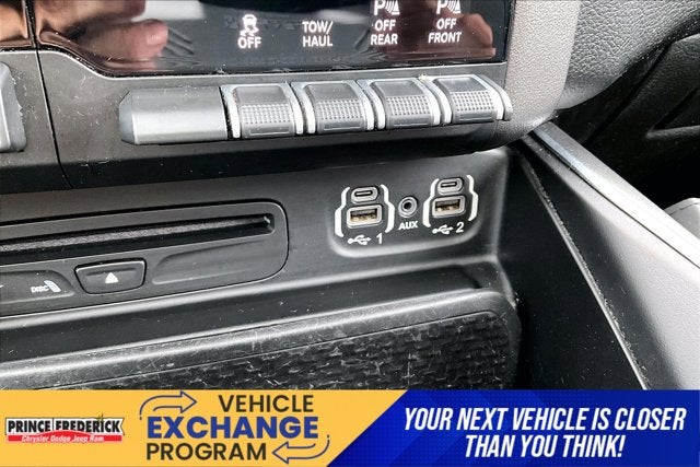 2019 RAM 1500 Big Horn/Lone Star Crew Cab 4x4 5'7' Box