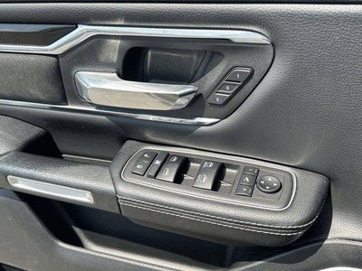 2021 RAM 1500 Laramie Crew Cab 4x4 5'7' Box