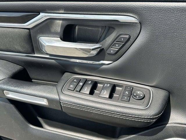 2021 RAM 1500 Laramie Crew Cab 4x4 5'7' Box