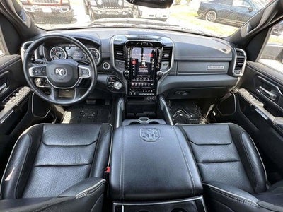 2021 RAM 1500 Laramie Crew Cab 4x4 5'7' Box