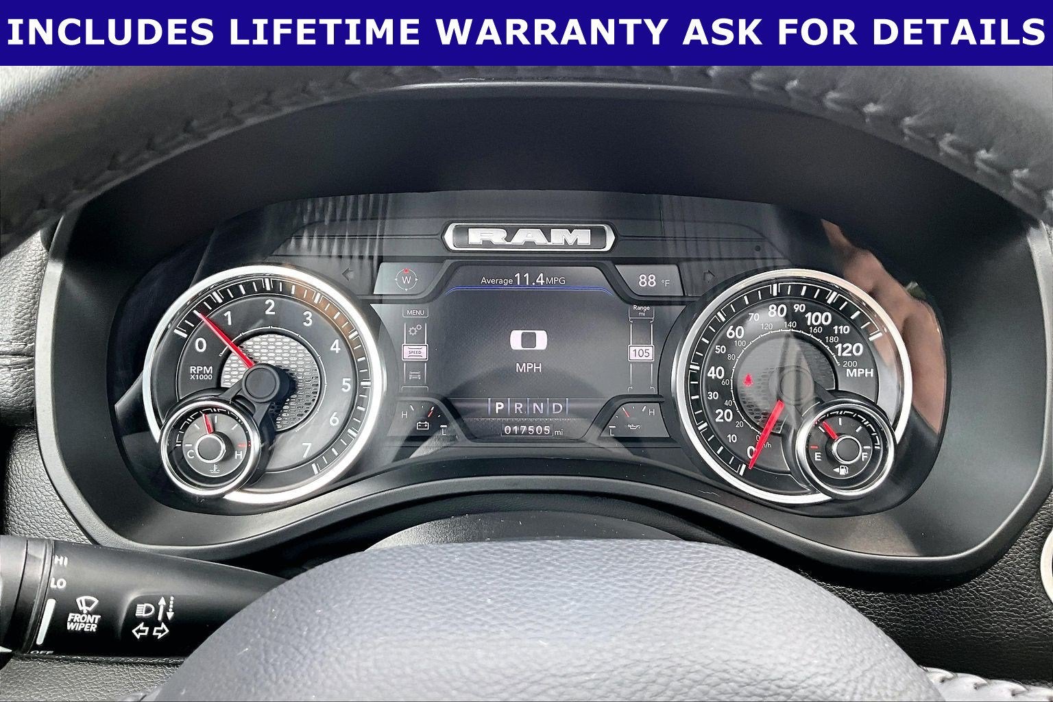 2024 RAM 1500 Laramie Crew Cab 4x4 5'7' Box