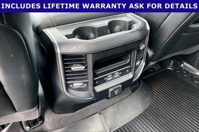 2024 RAM 1500 Laramie Crew Cab 4x4 5'7' Box