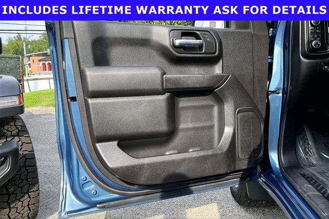 2024 Chevrolet Silverado 1500 4WD Crew Cab Short Bed Custom