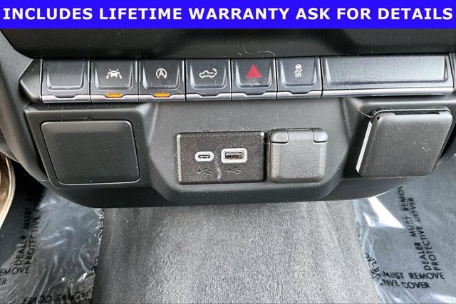 2024 Chevrolet Silverado 1500 4WD Crew Cab Short Bed Custom