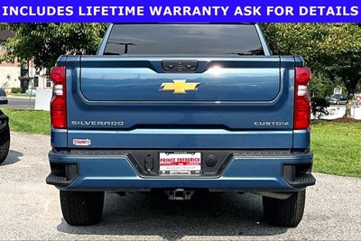 2024 Chevrolet Silverado 1500 4WD Crew Cab Short Bed Custom