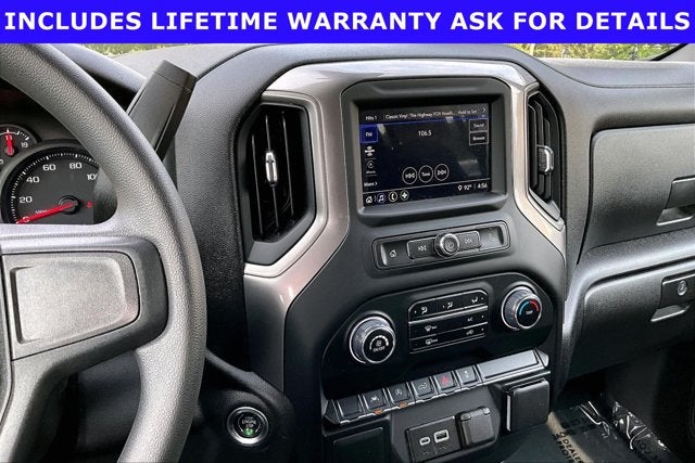 2024 Chevrolet Silverado 1500 4WD Crew Cab Short Bed Custom
