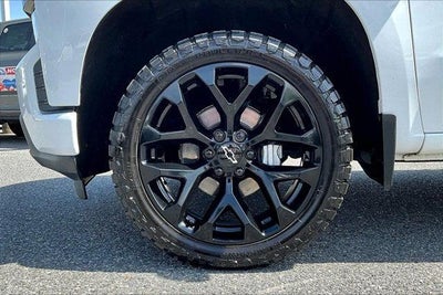 2021 Chevrolet Silverado 1500 4WD Crew Cab Short Bed Custom