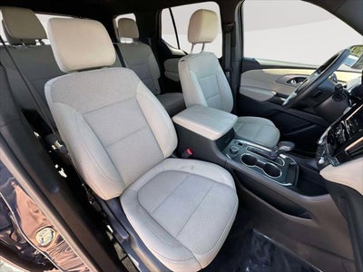 2023 Chevrolet Traverse FWD LS