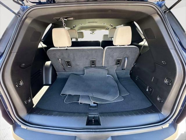 2023 Chevrolet Traverse FWD LS