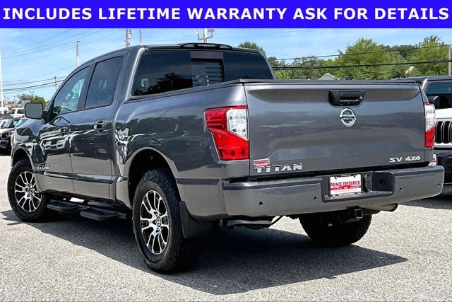 2021 Nissan Titan SV