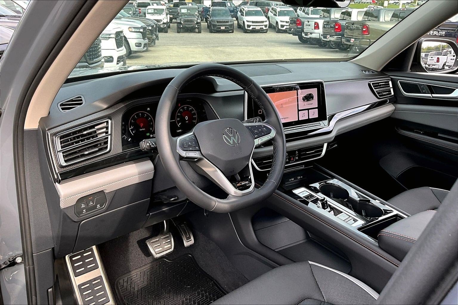 2025 Volkswagen Atlas 2.0T Peak Edition