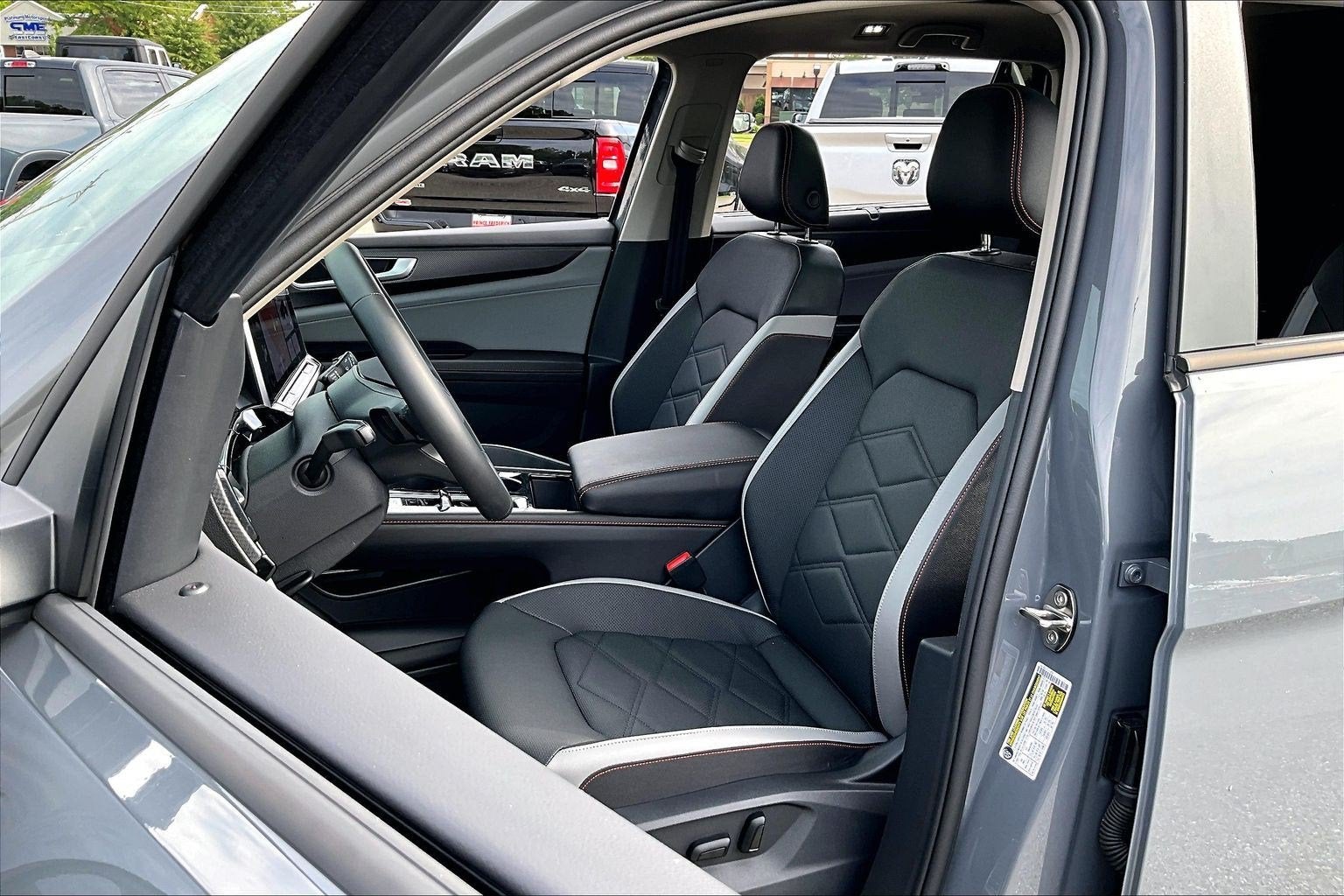 2025 Volkswagen Atlas 2.0T Peak Edition