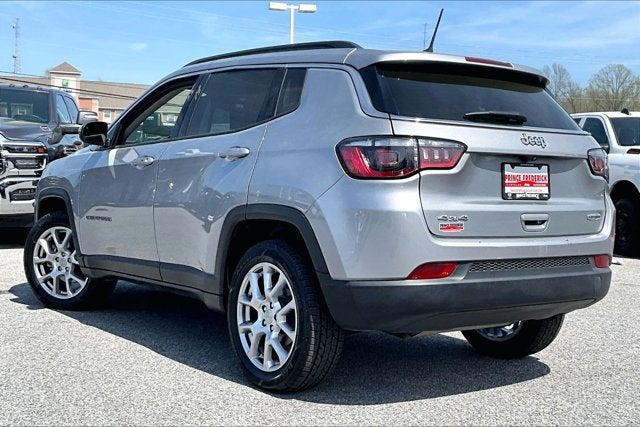 2022 Jeep Compass Latitude Lux 4x4