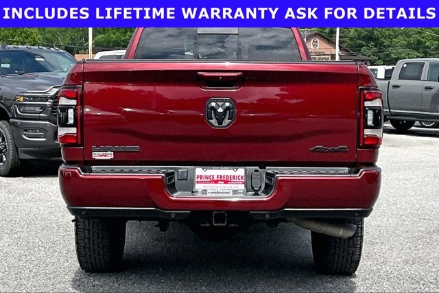 2021 RAM 3500 Laramie Crew Cab 4x4 8' Box